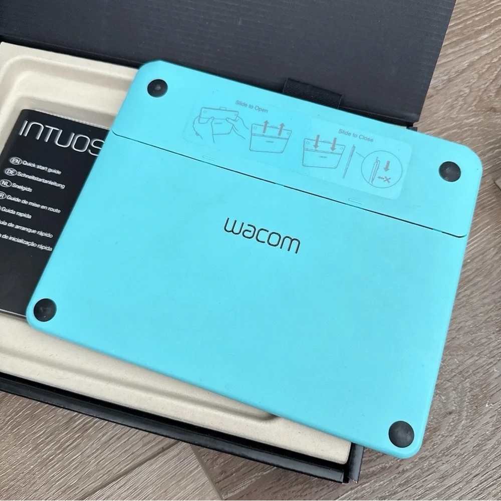 Wacom Intuos Draw pen tablet